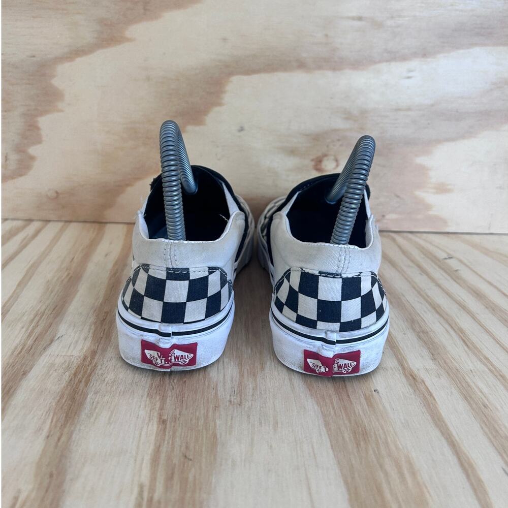 VANS - Classic Slip-On Checkeredboard - Sneakers - White/Black - Women's - 5.5 - Picture 6 of 9